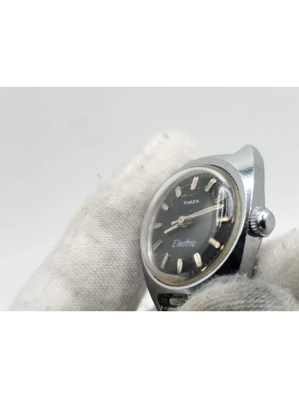 Vintage Timex Electric Women Watch For Parts Or Repair Black Dial 24mm